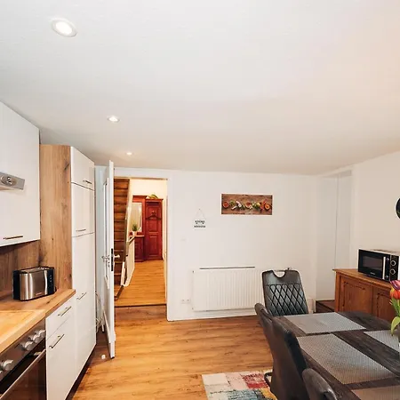 Am Lindbruch דירה